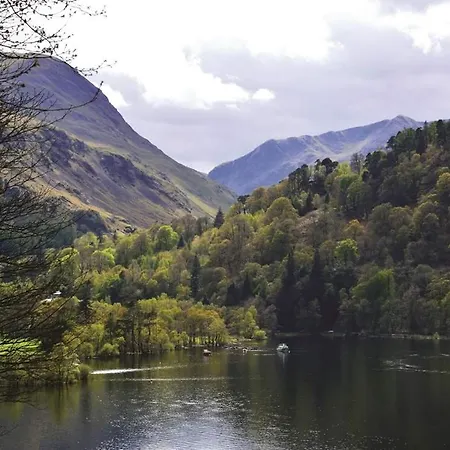 The Hollies بيت للعطل *